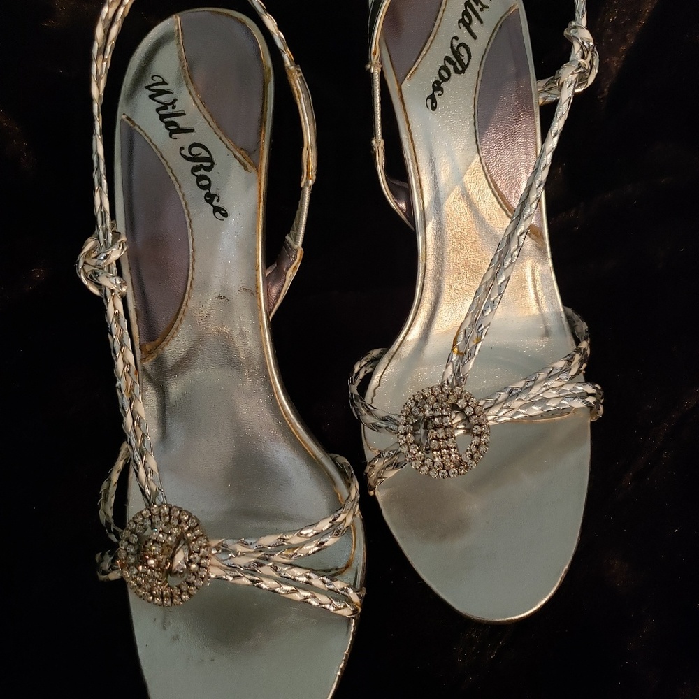 Ladies shoes